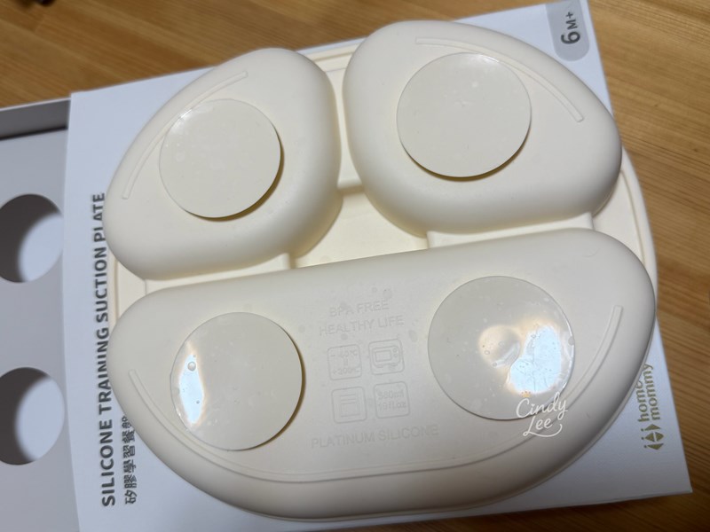 [育兒] 媽咪學苑【赫媽咪寶寶矽膠餐具組+水杯+剪刀+恐龍組